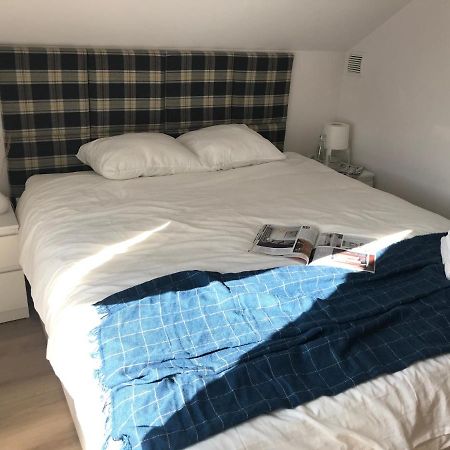 Apartamenty Zastava Wloszczowa ภายนอก รูปภาพ