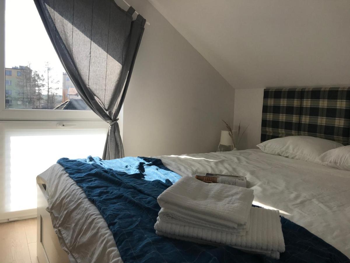 Apartamenty Zastava Wloszczowa ภายนอก รูปภาพ