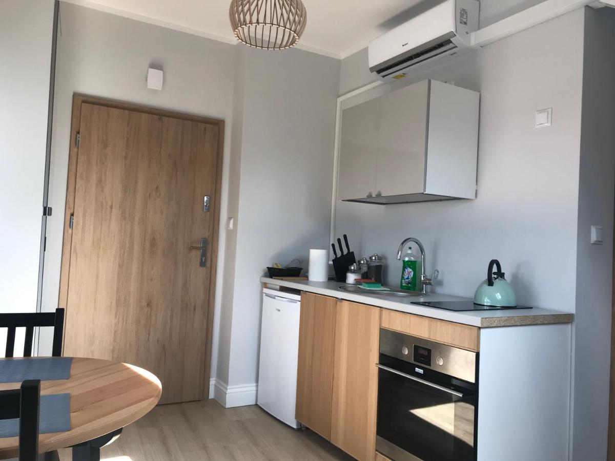 Apartamenty Zastava Wloszczowa ภายนอก รูปภาพ